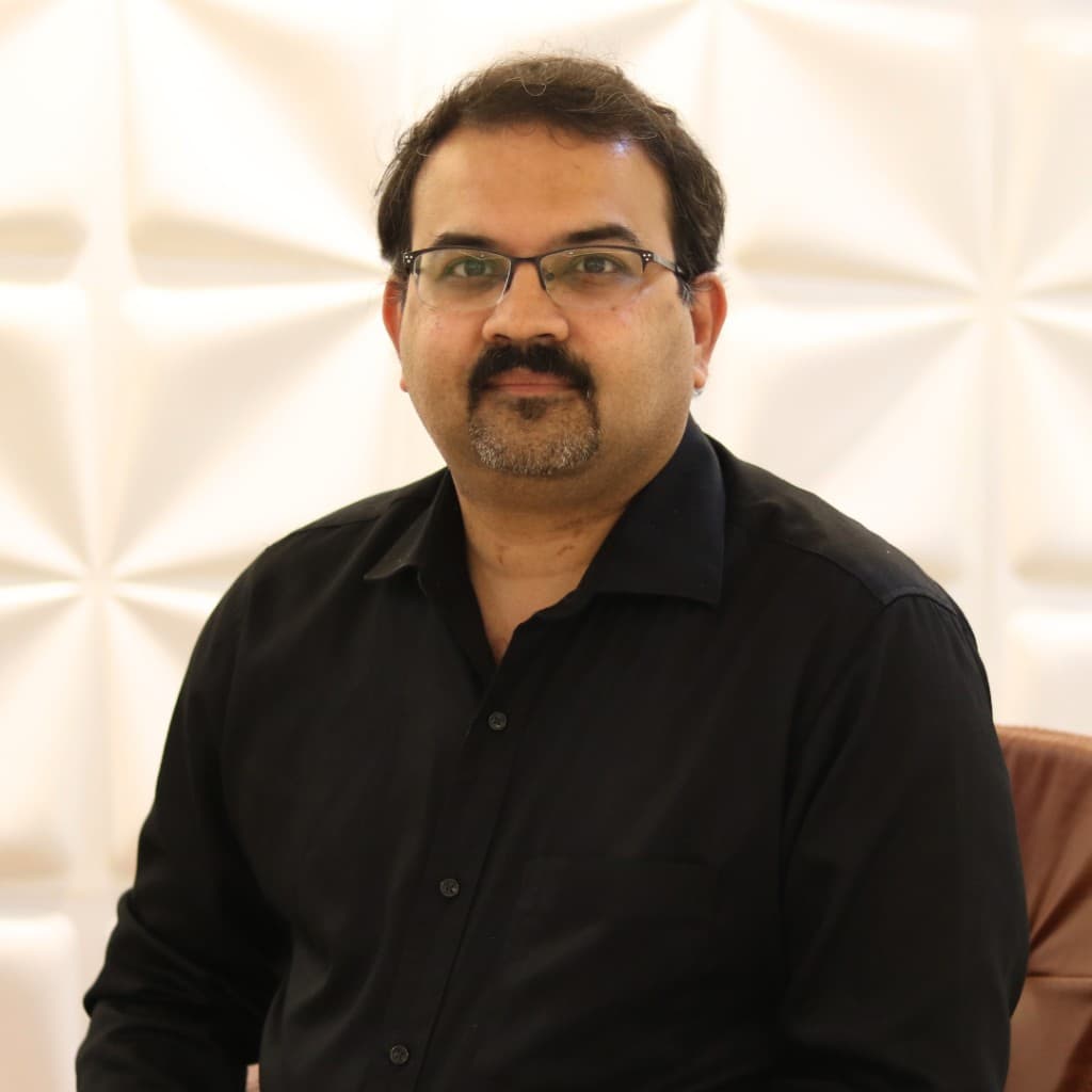 Dr. Prithvi Bachalli, Oral & Maxillofacial Surgeon