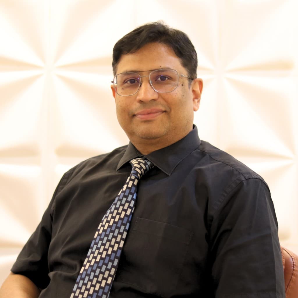 Prof. Dr. Srivats Bharadwaj, Healthcare Visionary & Entrepreneur