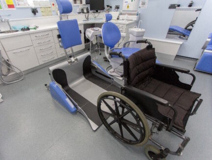Dental Chair for wheel chair based patient's - Vats & Param